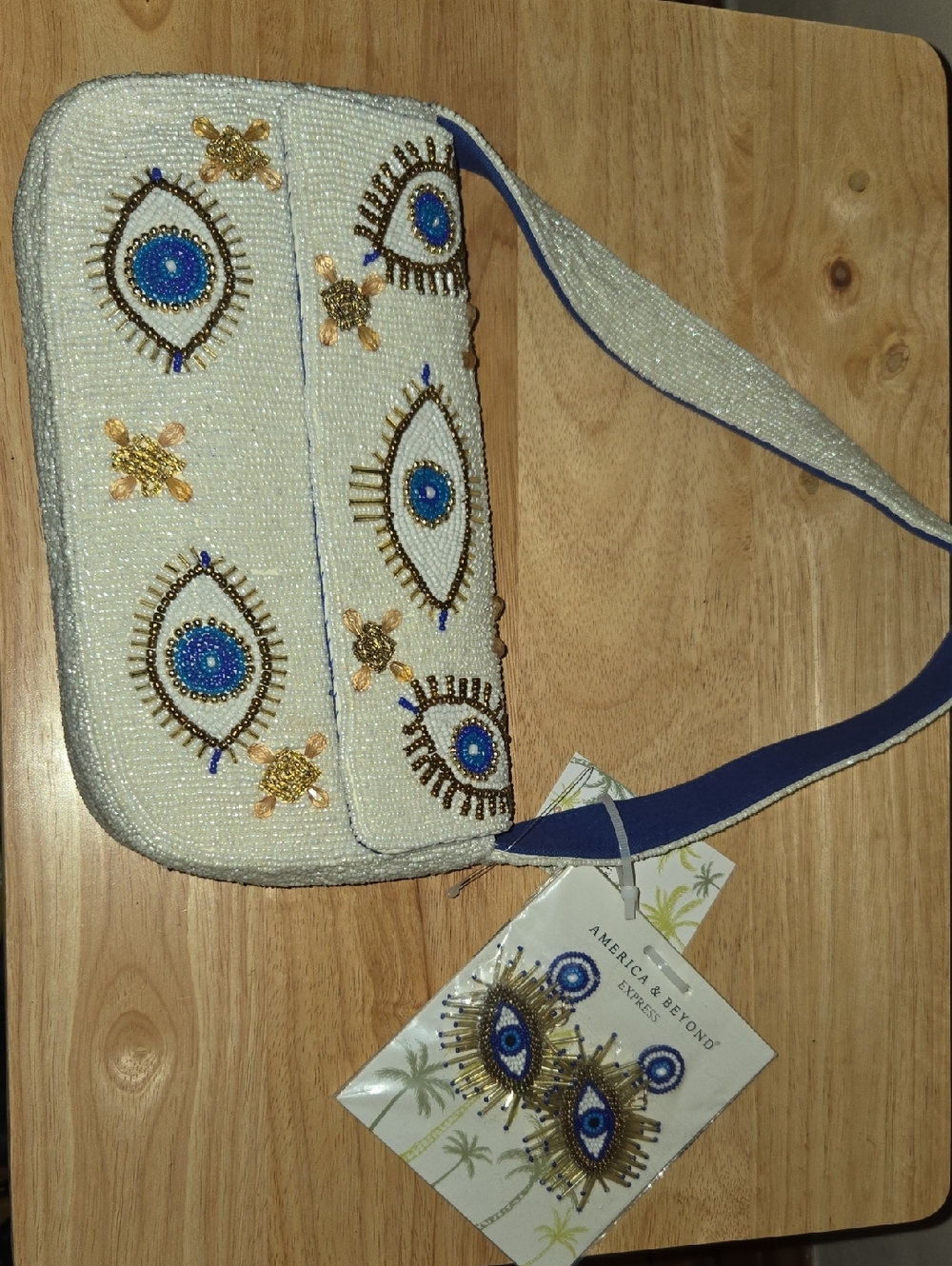 Nwt White Beaded Eye Shoulder Bag with Blue Accents - America & Beyond